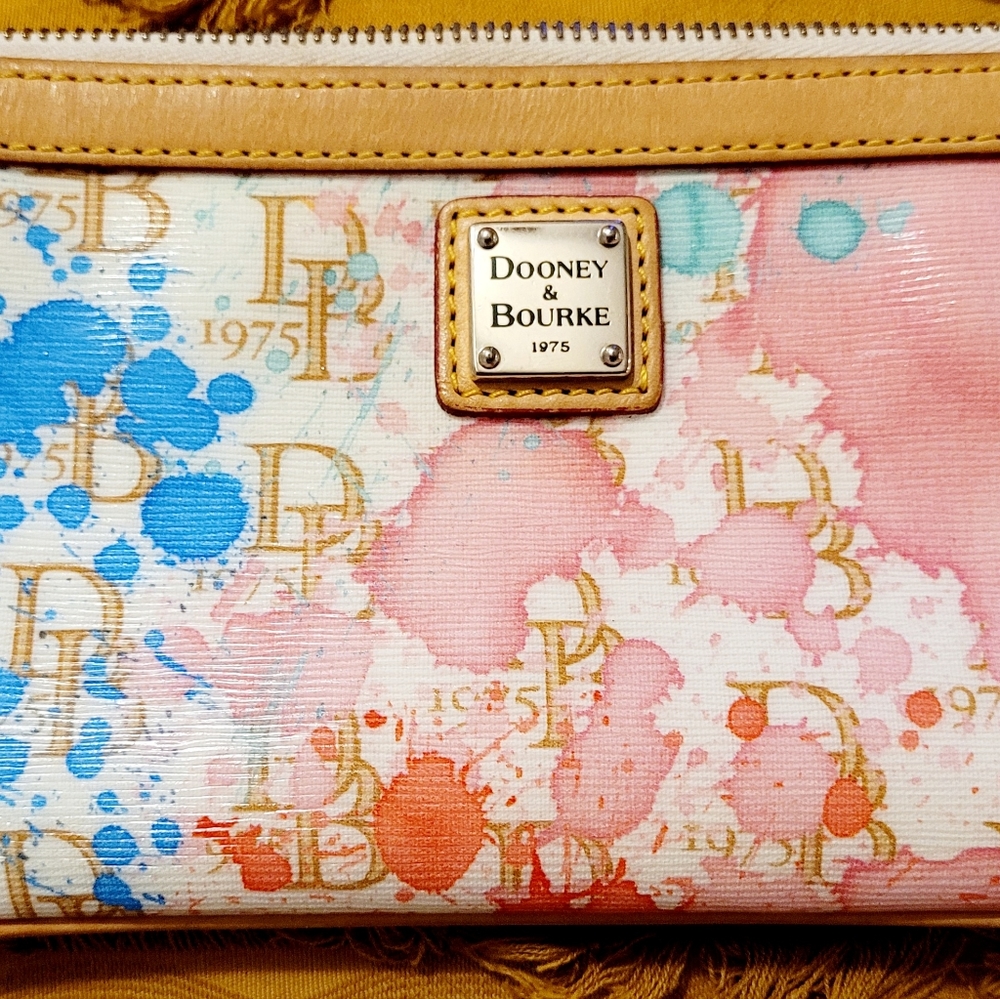 Dooney & Bourke Wristlet - Like New